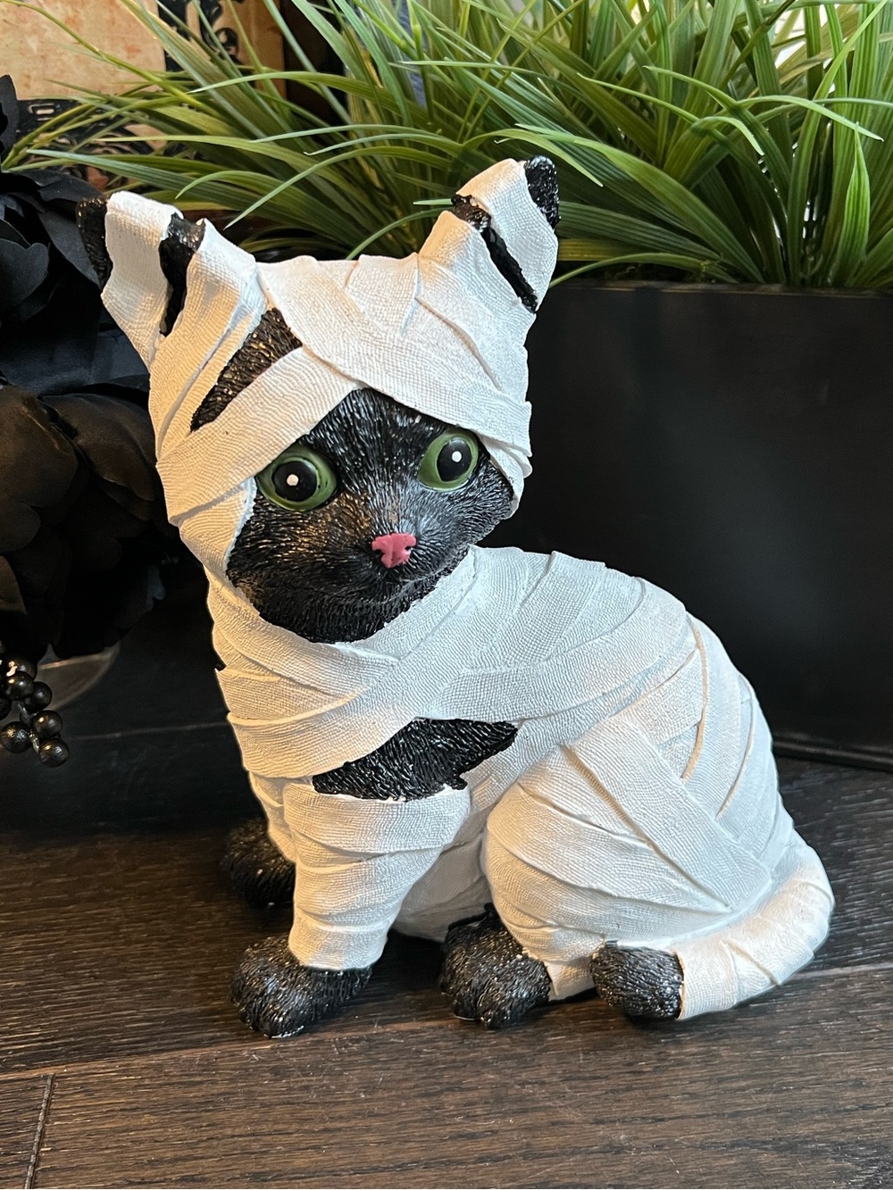 Mummy Cat Figurine Halloween decor favorite table top prop 🐈‍⬛🐈‍⬛